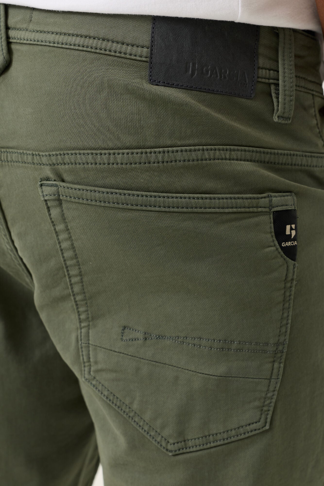 Garcia Russo Shorts SAGE GREEN